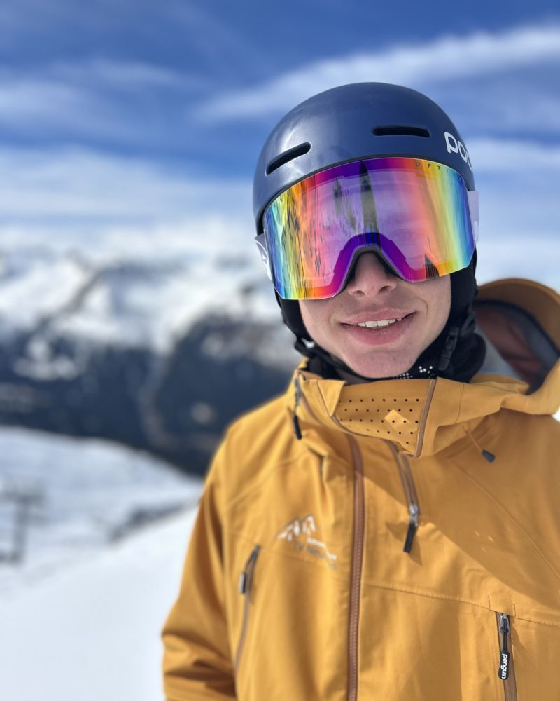 Leon Hakh TV Neuhausen